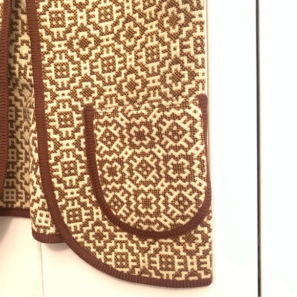 Vintage Dillad Dwyryd Cymru Tapestry Vest Medium NWT - Picture 13 of 14